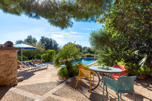 Idyllic pool terrace