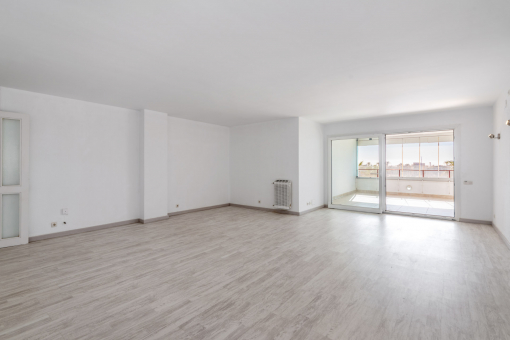 Ample space