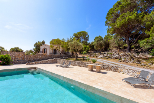 Wonderful Finca with pool and guest house in Arta with distant views over the bay of Canyamel