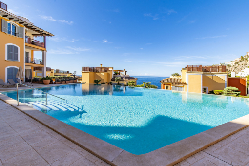 Wohnung mit Meerblick und großer Terrasse in Puerto de Andratx