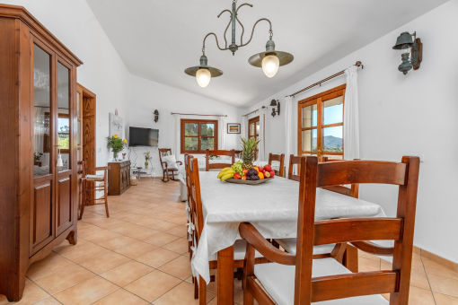 Living and dining area