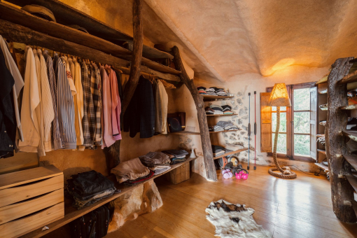 …and a walk-in closet