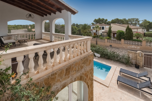 View of the terrace on the upper floor