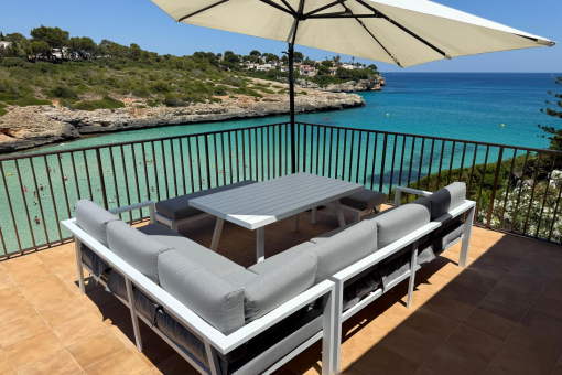 Balcony with seaview