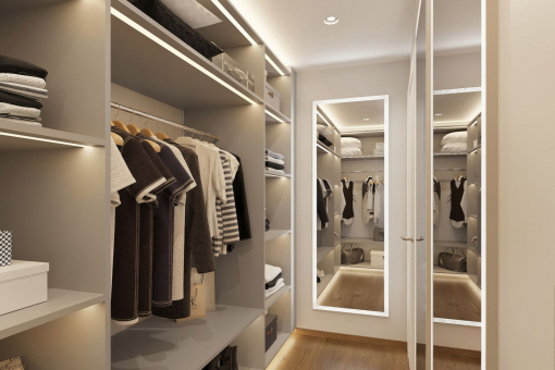 Walk in closet