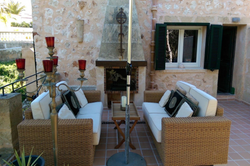 Inviting fireplace terrace House 2