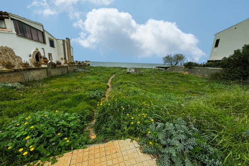 Building plot with 400 sqm