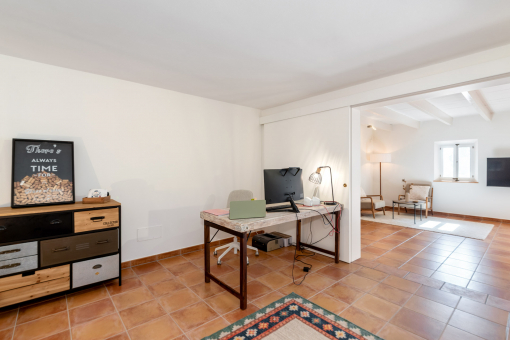 Office with pull-out couch