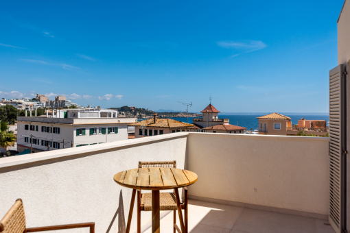 Terrace with sea view