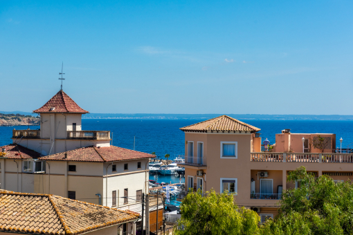 View of the harbor and the sea