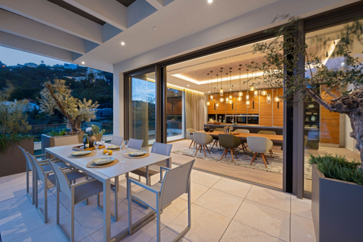 Dining terrace