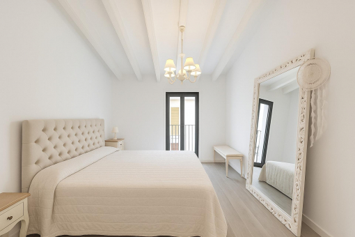 Charming double bedroom with French balcony