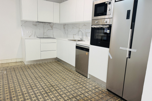 Fully equipped new kitchen