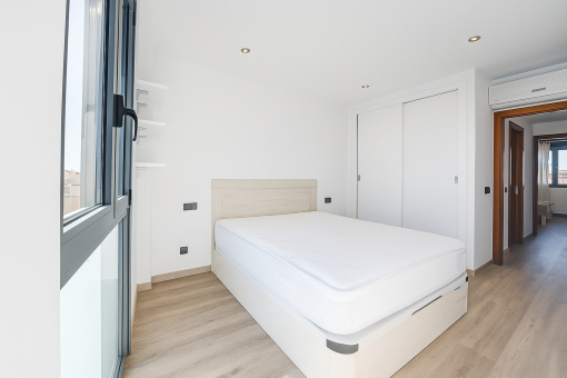 port-alcudia-spacious-terrace-walking-distance-sandy-beach-6