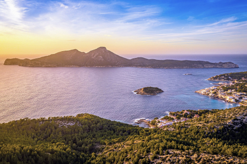 Dragonera at sunset?