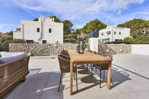 Idyllic roof terrace for relaxing