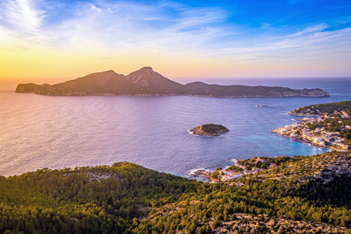 Dragonera at sunset?