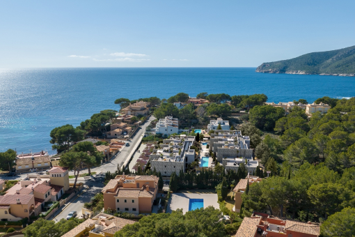 View over the complex?