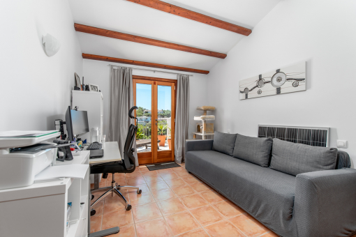 Further bedroom