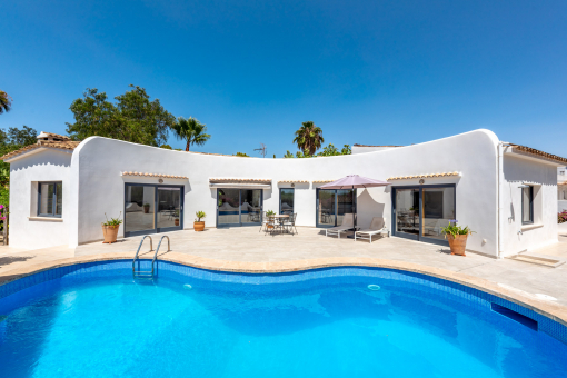 Pool terrace