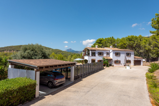 Carport