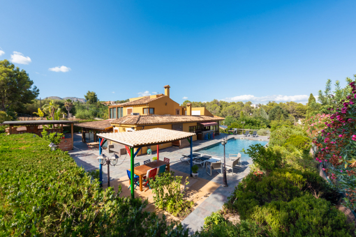 Sensacional finca con piscina y magnífica zona exterior en Esporles