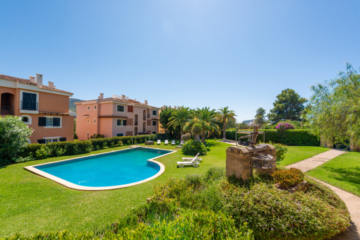Quiet community with well-maintained green areas