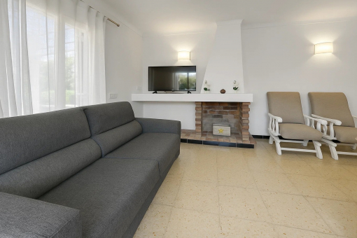 Living area with fireplace