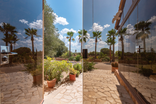 Glass Extensions