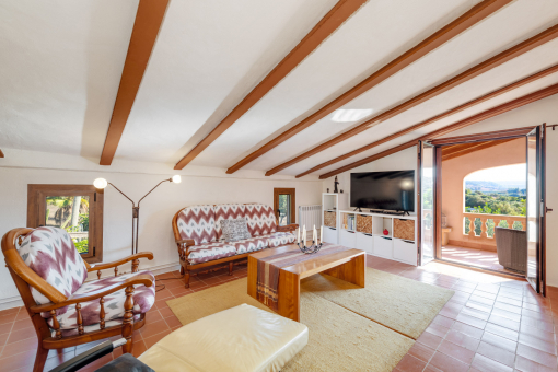 Master bedroom suite upstairs