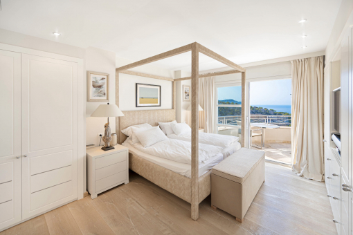 One of three bedrooms with sea view