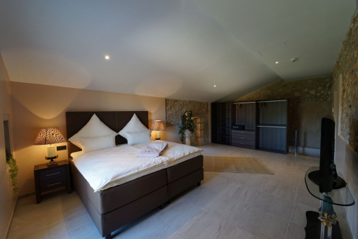 Luxury Suite