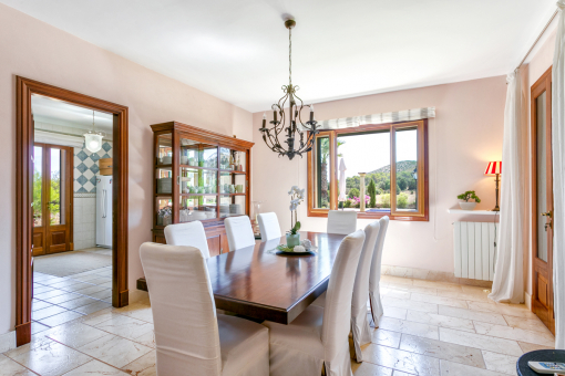 Light-flooded dining area 