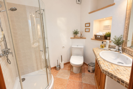 Villa-Galilea-pool-sauna-miete (3)