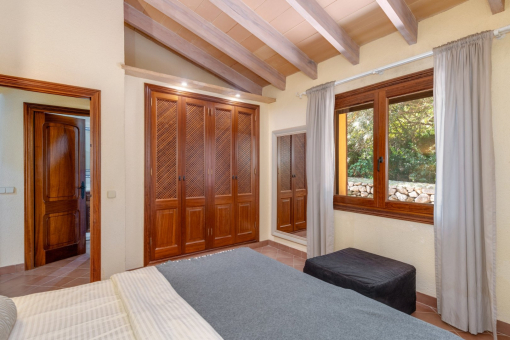 Bedroom with built-in wardrobe