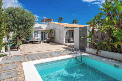 house in Cala Mandia