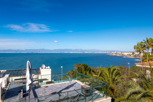 Fantastic modern semi-detached house with sea views in Bellavista