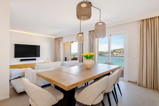 Dining area with sea view