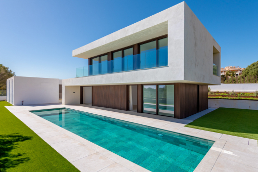 Moderne Villa mit Pool