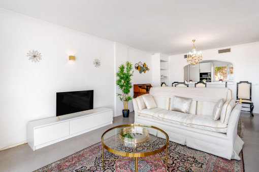 Living and dining area