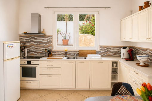 Kitchen and dining area