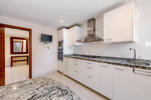 Spacious kitchen