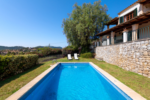 Pool with garden