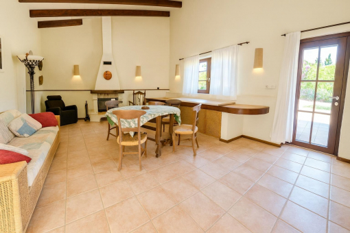 Guest living dining kitchen area