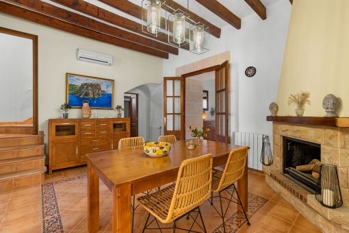 Living and dining area