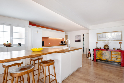 Big kitchen