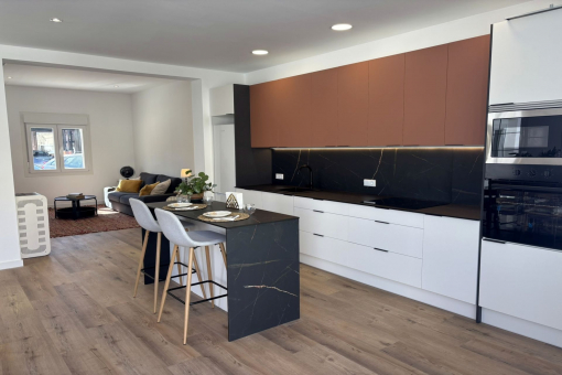 Kitchen island