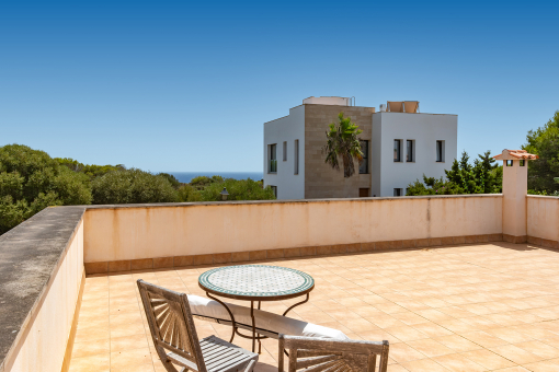 Terraza en la azotea con vistas al mar