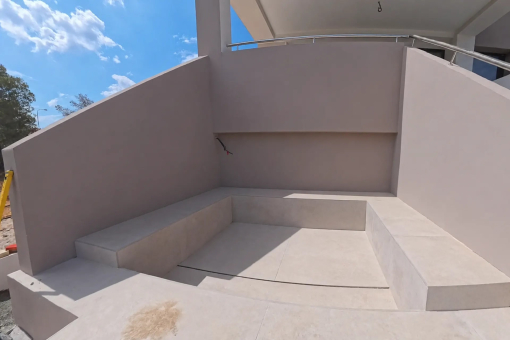 Built-in seating on the sunny terrace