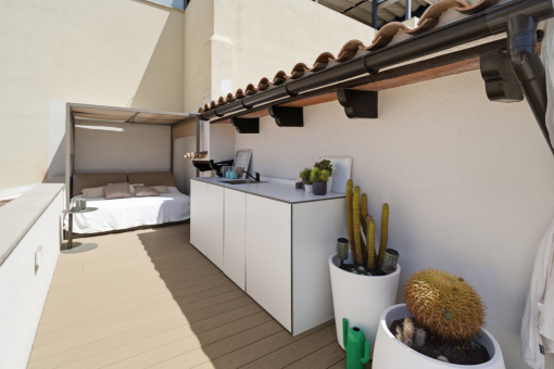 Private Dachterrasse  mit Außenküche